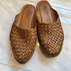 Mohinders Women Slide